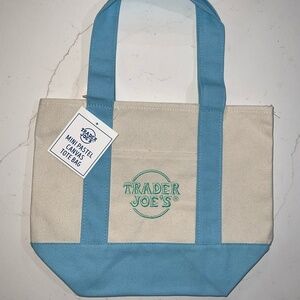 Trader Joes 2025 Limited Edition Pastel Blue Mini Tote